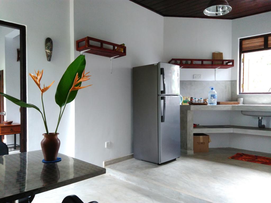 Bounty Villa Unawatuna Exterior photo